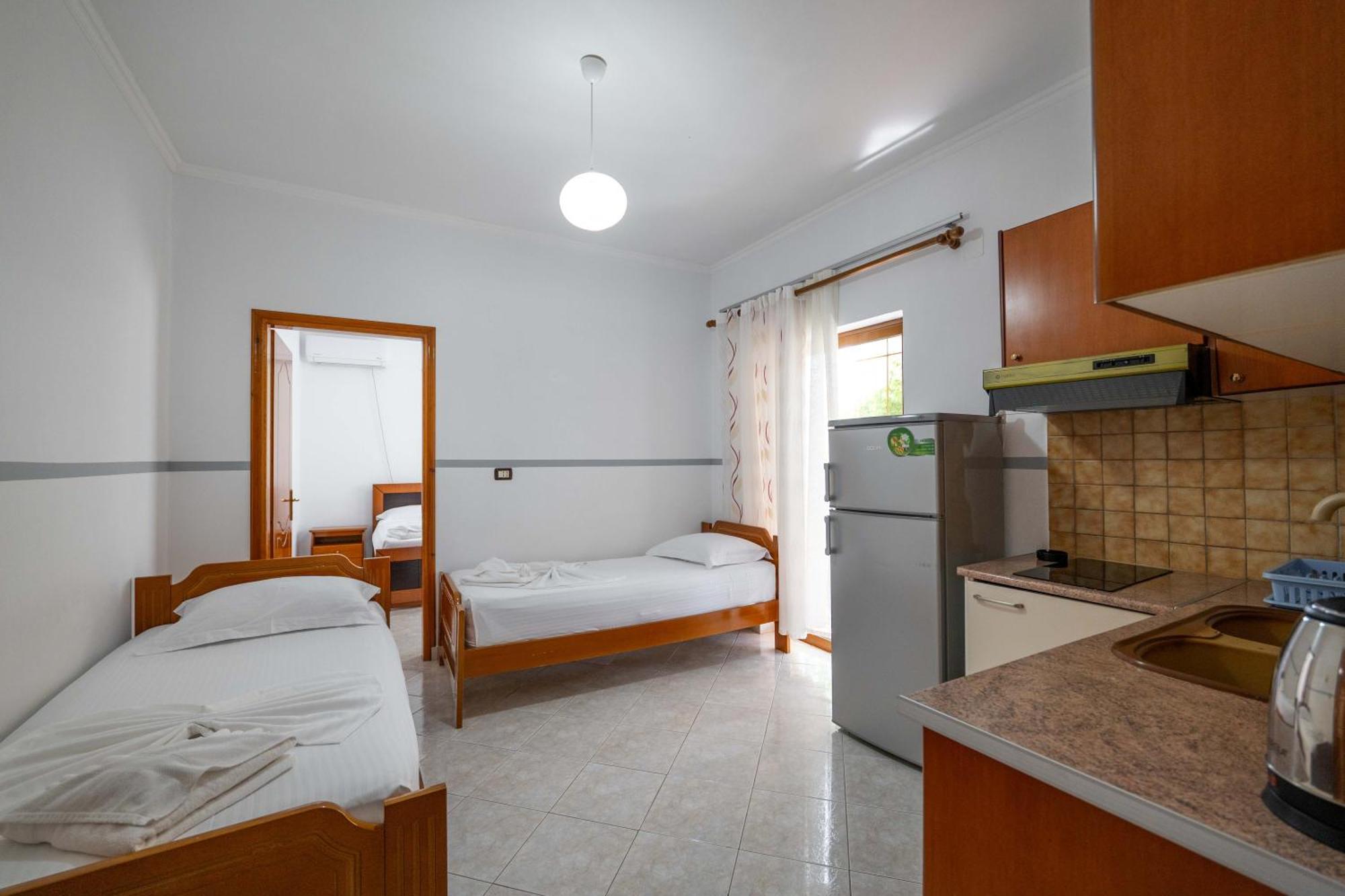 Apartments Mario Ksamil Extérieur photo